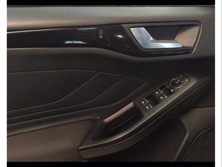 FORD Focus 1.0 EcoBoost Hybrid ST-Line Design