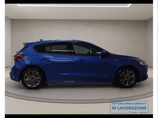 FORD Focus 1.0 EcoBoost Hybrid ST-Line Design