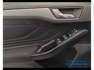 FORD Focus 1.0 EcoBoost Hybrid ST-Line Design