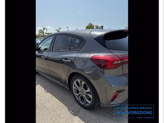 FORD Focus 1.0 EcoBoost Hybrid ST-Line