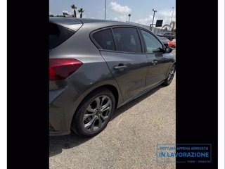 FORD Focus 1.0 EcoBoost Hybrid ST-Line