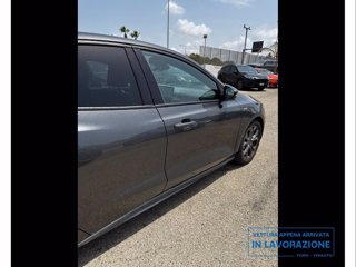 FORD Focus 1.0 EcoBoost Hybrid ST-Line