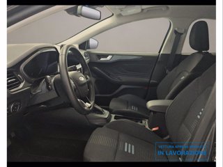 FORD Focus Active 1.0 EcoBoost Hybrid