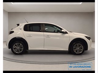 PEUGEOT e-208 Active